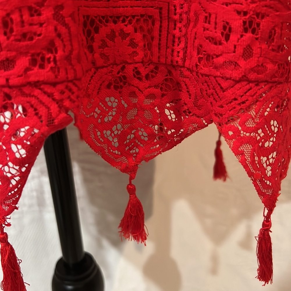 4/$30.     Rafaella Red Fully Lined Tassel‎ Shell, size large - Picture 10 of 14
